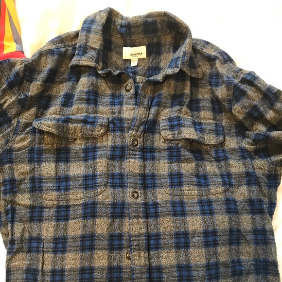 Gray and blue flannel long sleeve shirt (bundle only) - Picture 2 of 5